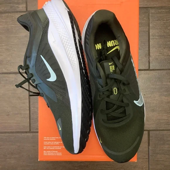 Brand New Nike Quest 5 Cargo Khaki colorway. Men’s size 8 / women’s 9.5 - Picture 1 of 4